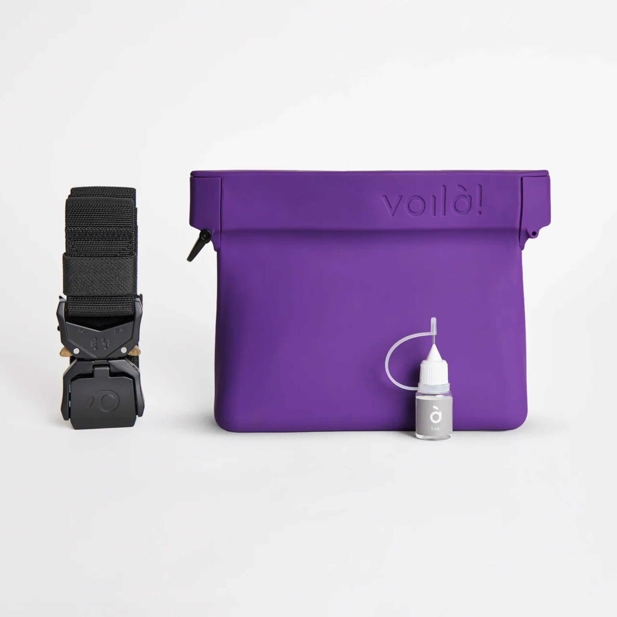 Aubergine Ultimate Treat Pouch The Large by Voilà Pets with adjustable belt and silicone lubricant