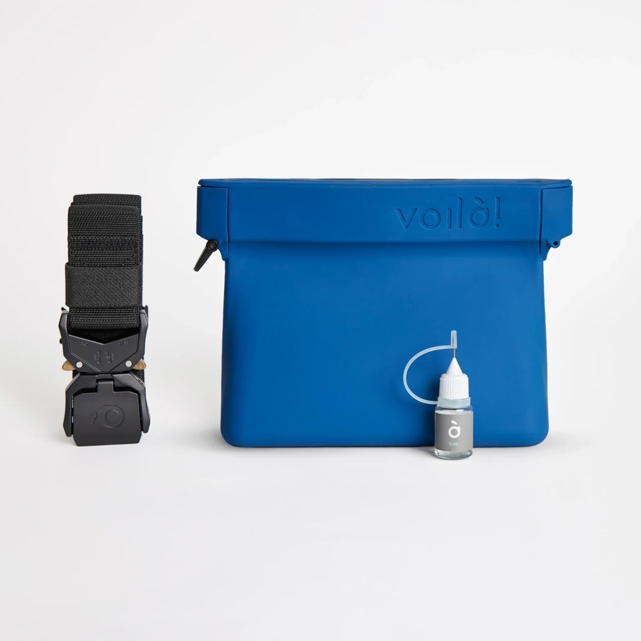 Cobalt Ultimate Treat Pouch The Large by Voilà Pets with adjustable belt and silicone lubricant