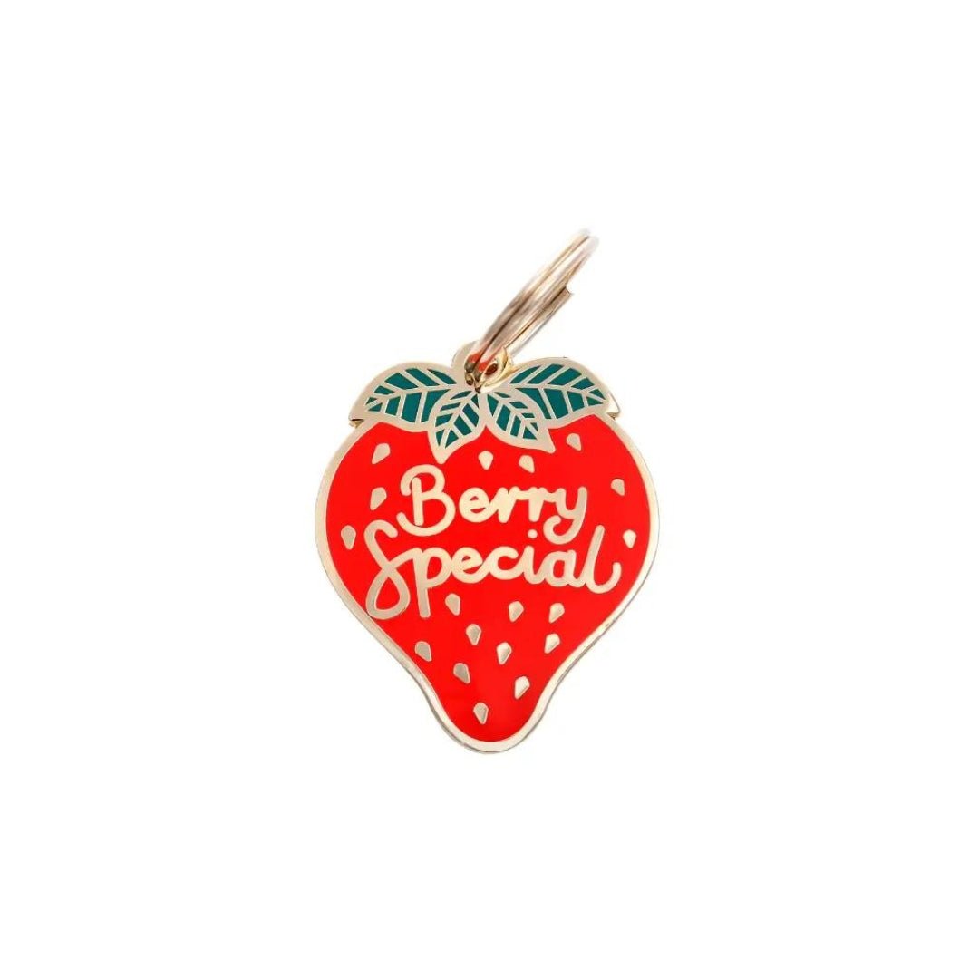 Dog Tag - Strawberry - Two Tails - La Maison Mou