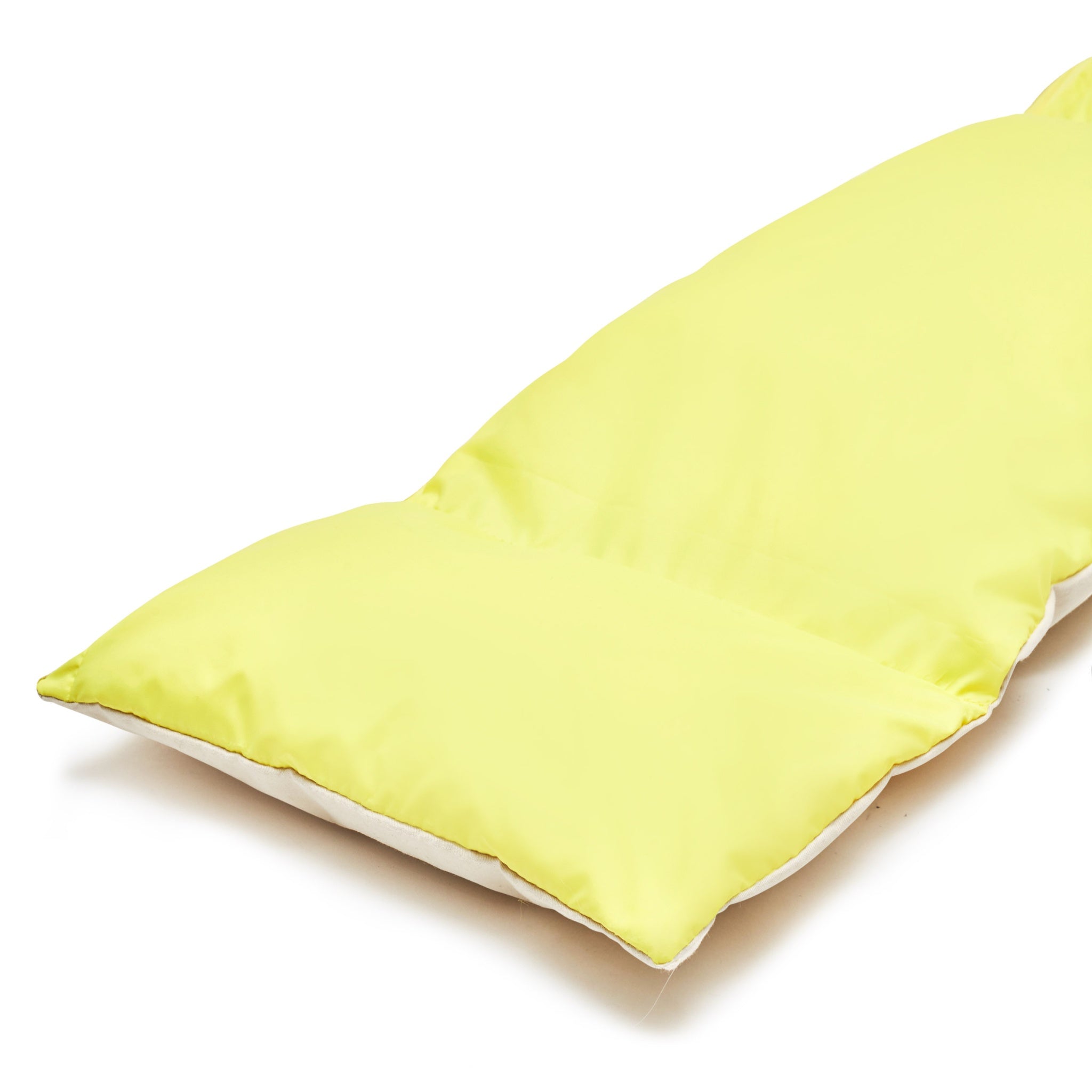 An angled close-up view of the vibrant lemon yellow side of the triple-paneled Merlot Mermer pet carrier cushion, showcasing its padded segments and clean durable fabric borders.