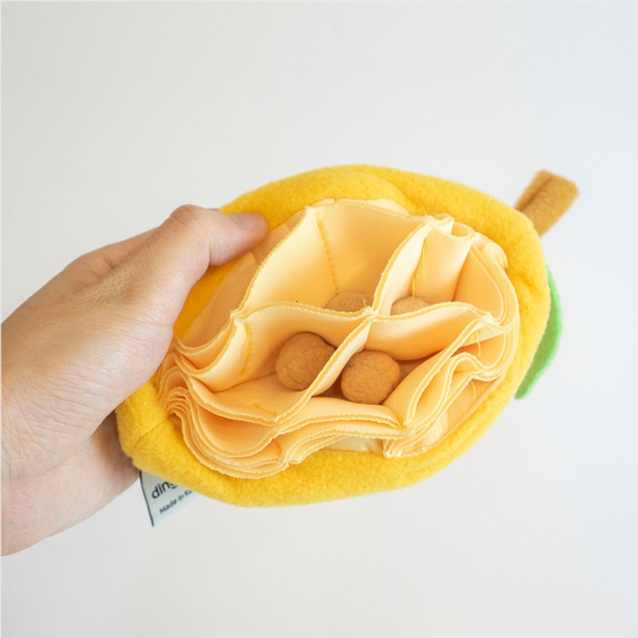 Nosework Dog Toy - Mango - Dingdog - La Maison Mou